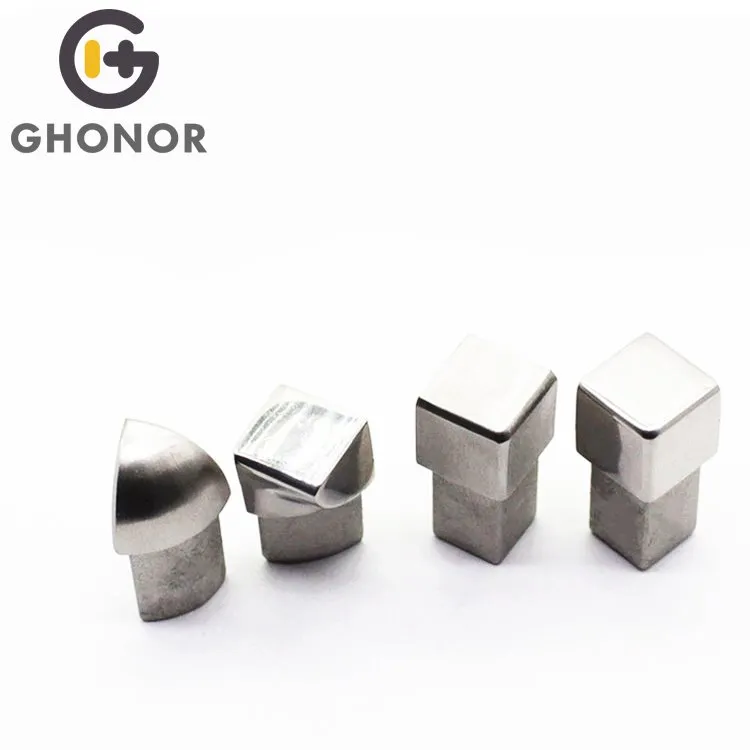 Metalfliser endekapper